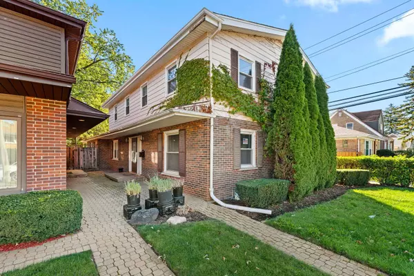 7549 Keystone Avenue, Skokie, IL 60076