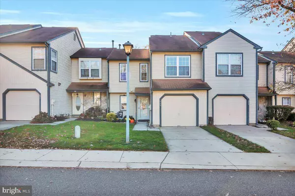 442 KELHAM CT, Mount Laurel, NJ 08054