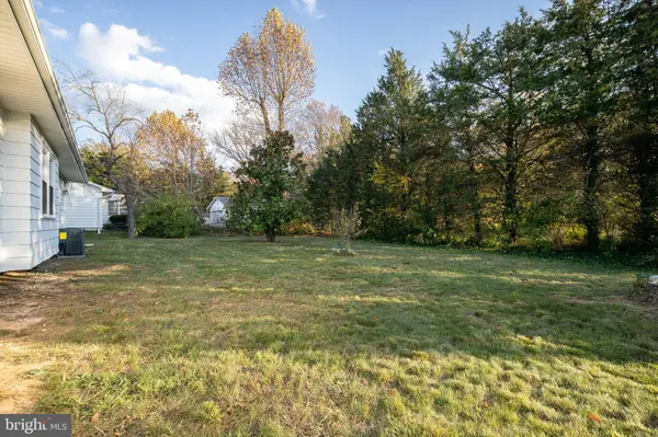 1405 E WALNUT RD, Vineland, NJ 08361