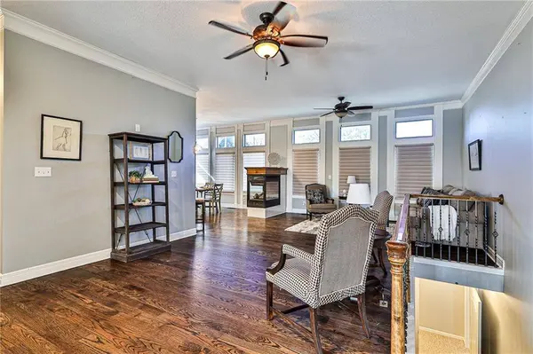 16401 E 38TH Street CT #S, Independence, MO 64055