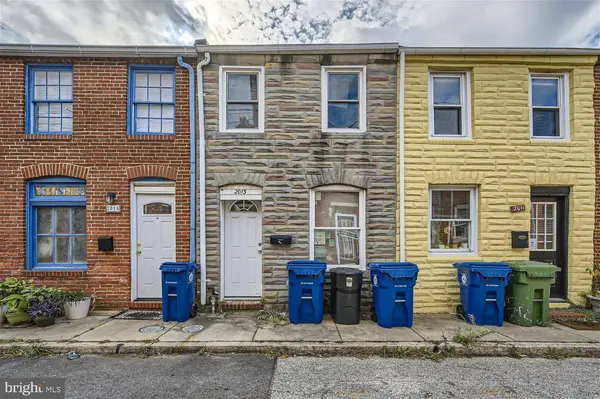 2013 PORTUGAL ST, Baltimore, MD 21231