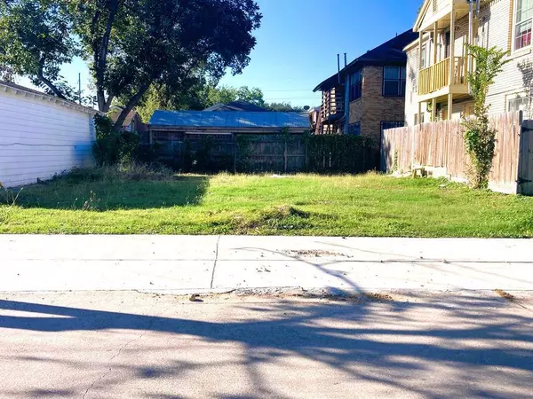 4306 Canal ST, Houston, TX 77003