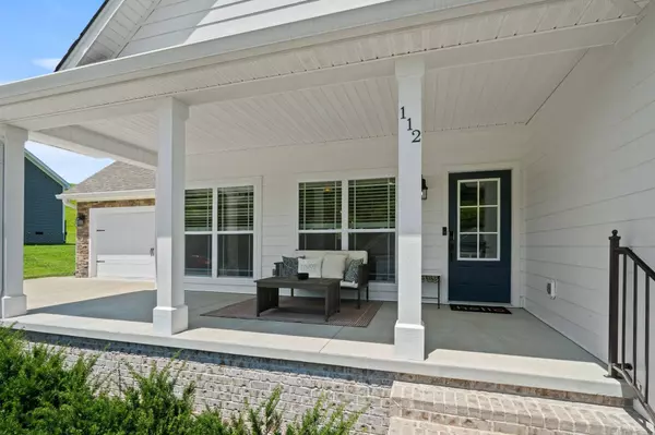 112 Casey St, Brush Creek, TN 38547