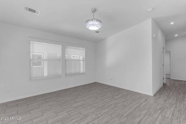 650 N HAWES Road #3204, Mesa, AZ 85207