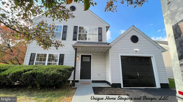 102 N KATRIN CIR, New Castle, DE 19720