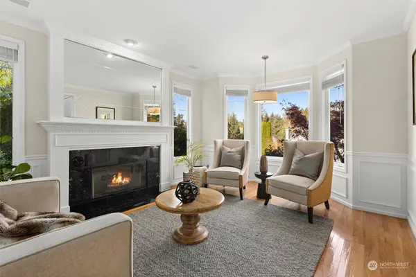 11000 172nd PL NE, Redmond, WA 98052