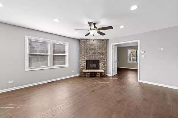 7549 Keystone Avenue, Skokie, IL 60076