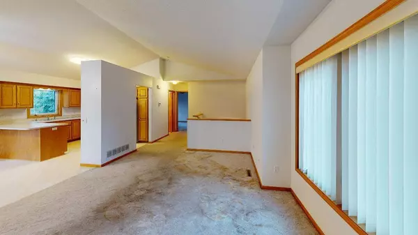 14224 Silverod ST NW, Andover, MN 55304