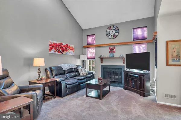 442 KELHAM CT, Mount Laurel, NJ 08054