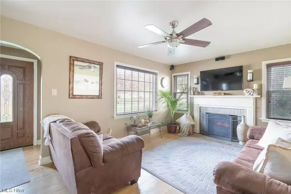 55 Woodview AVE, Boardman, OH 44512