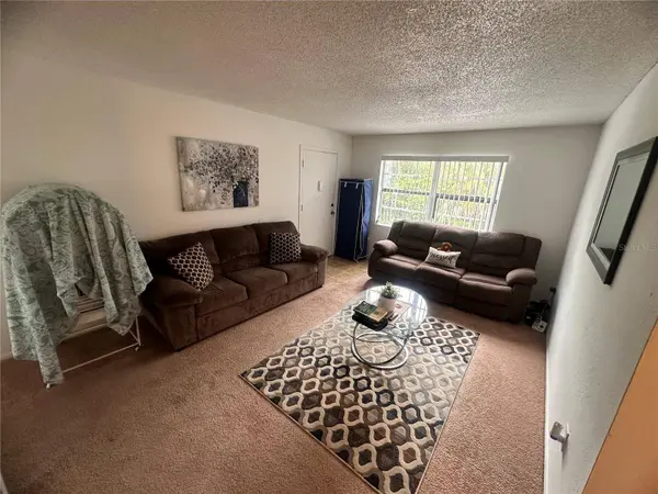 5325 CURRY FORD RD #D205, Orlando, FL 32812