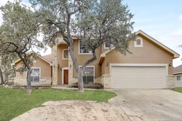 8243 Olde Village Dr, San Antonio, TX 78250