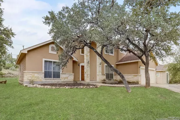 8243 Olde Village Dr, San Antonio, TX 78250