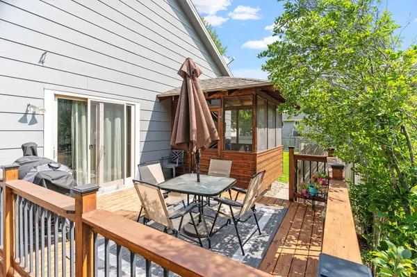 9068 Sycamore LN N, Maple Grove, MN 55369