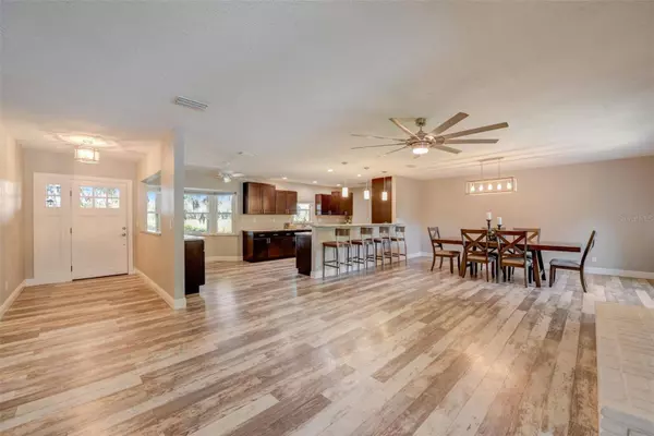 4356 LINDSEY LOOP, Dover, FL 33527