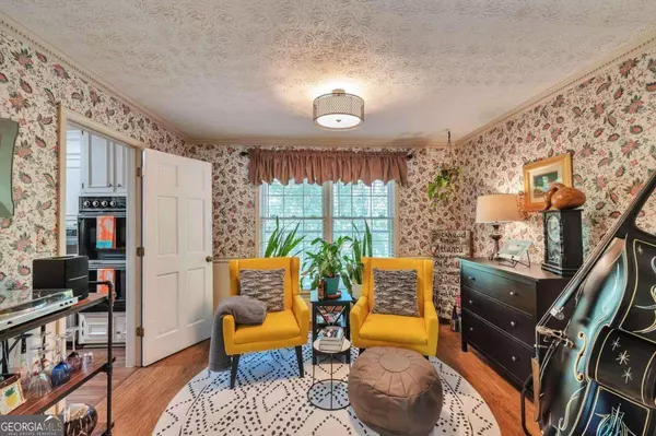 19 BURNT CREEK CT SW, Lilburn, GA 30047