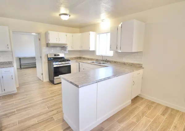 145 N 200 E, Joseph, UT 84739