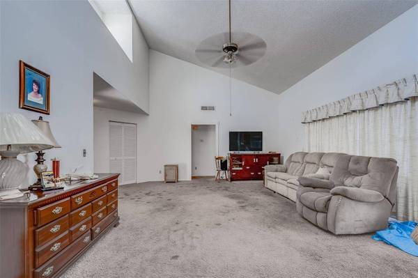 1504 DIEHL DR, Valrico, FL 33594