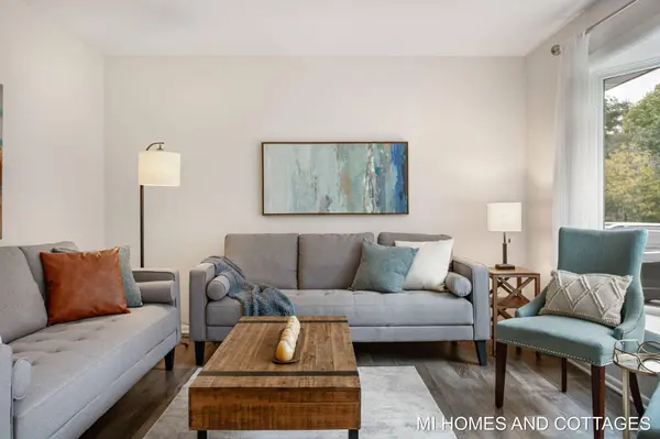 616 Old Orchard Road, Holland, MI 49423