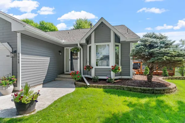 9068 Sycamore LN N, Maple Grove, MN 55369