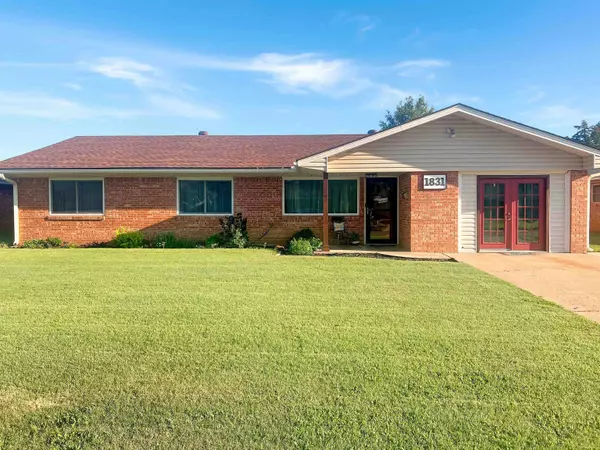 1831 Maple Street, Alva, OK 73717
