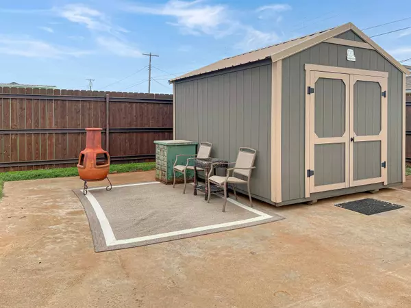 1831 Maple Street, Alva, OK 73717