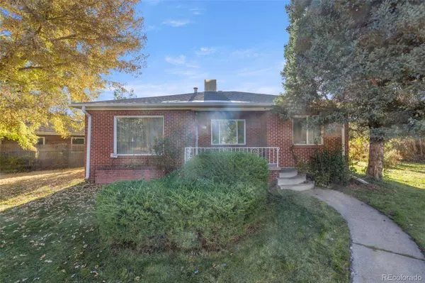 555 Josephine ST, Denver, CO 80206