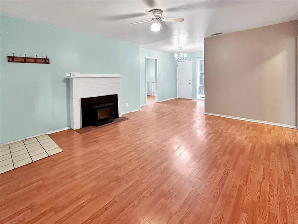 4941 Concord RD, Sacramento, CA 95820