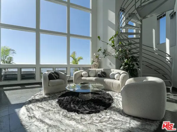 31518 Anacapa View Dr, Malibu, CA 90265