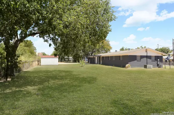 1923 CLAMP AVE, San Antonio, TX 78221