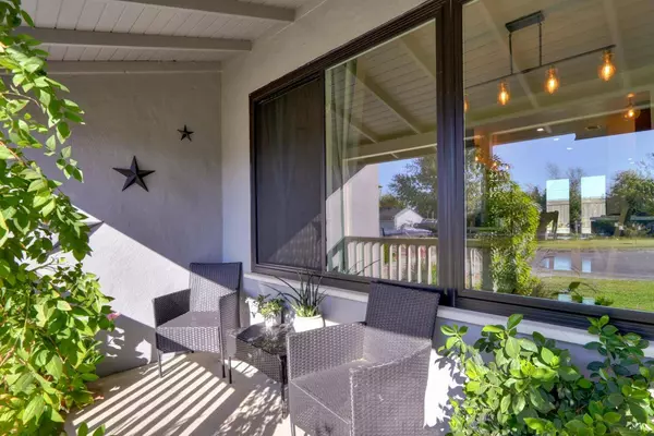 3956 Rosemary CIR, Sacramento, CA 95821