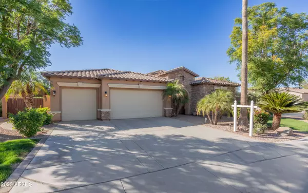5204 S SAN JUAN Place, Chandler, AZ 85249