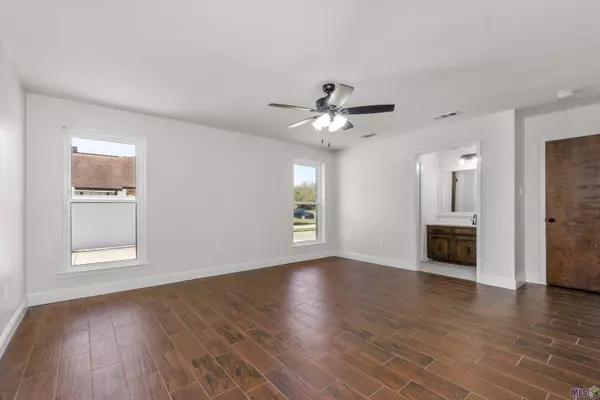 12532 COUNTRY RIDGE AVE, Baton Rouge, LA 70816