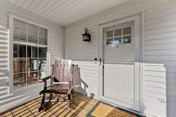 305 E Ridgewood Ave, Galloway Township, NJ 08205