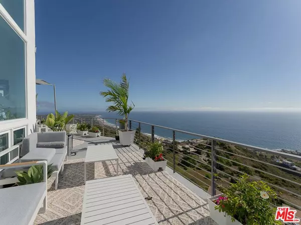 31518 Anacapa View Dr, Malibu, CA 90265
