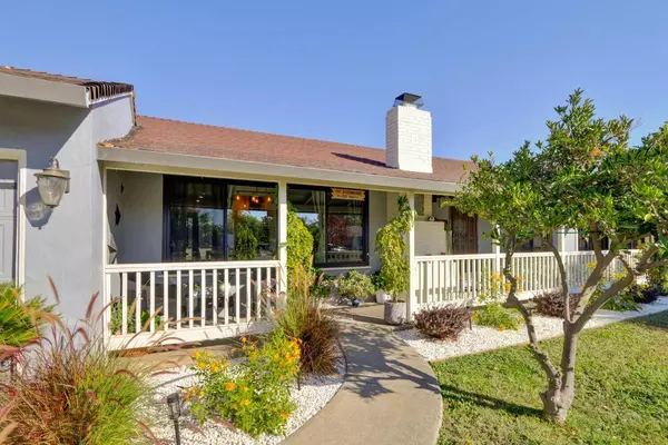 3956 Rosemary CIR, Sacramento, CA 95821