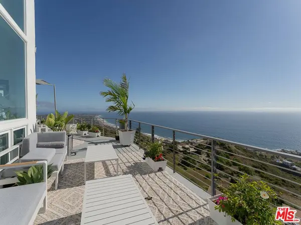 31518 Anacapa View Dr, Malibu, CA 90265