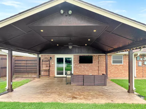 1831 Maple Street, Alva, OK 73717