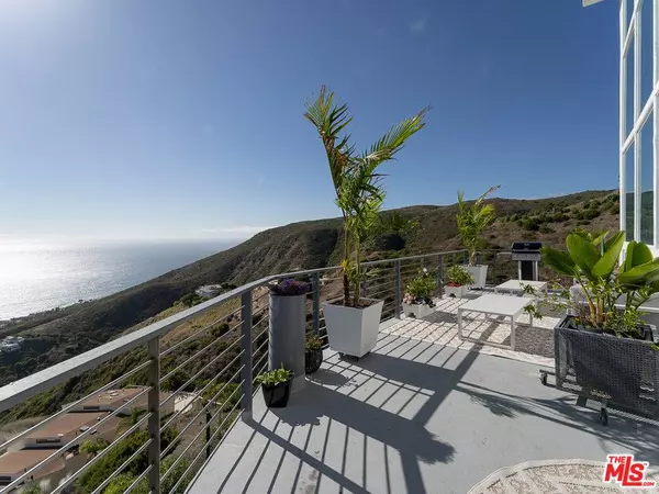 31518 Anacapa View Dr, Malibu, CA 90265