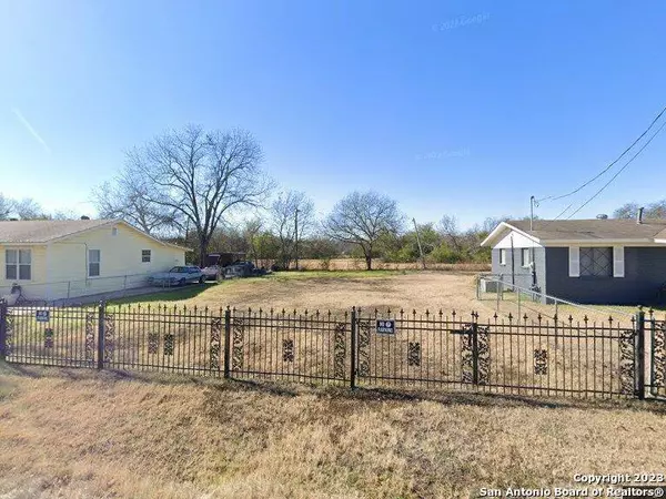 1923 CLAMP AVE, San Antonio, TX 78221