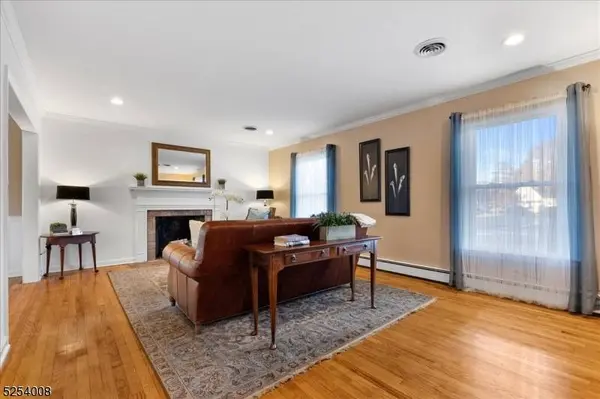 80 Knickerbocker Dr, Montgomery Twp., NJ 08502
