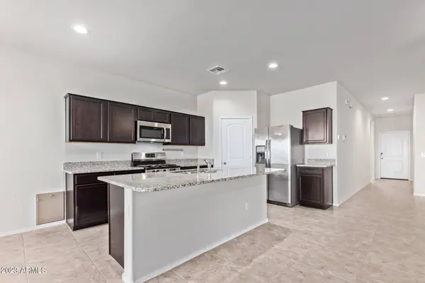 30628 W AMELIA Avenue, Buckeye, AZ 85396