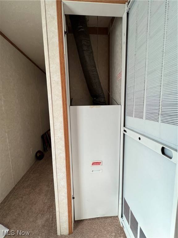 67921 Hoover AVE, Bridgeport, OH 43912