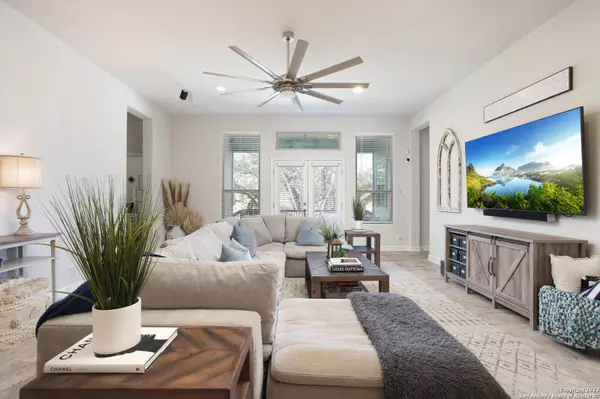 7619 DESPERADO WAY, Boerne, TX 78015-5175