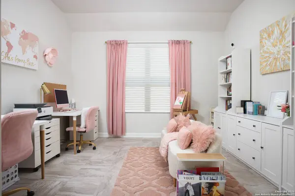 7619 DESPERADO WAY, Boerne, TX 78015-5175