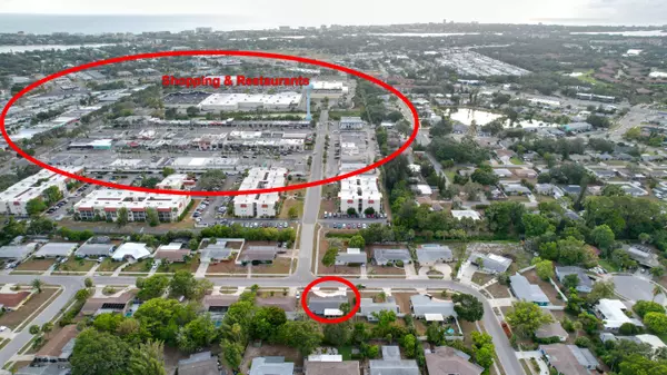 6455 Colonial Dr, Sarasota, FL 34231