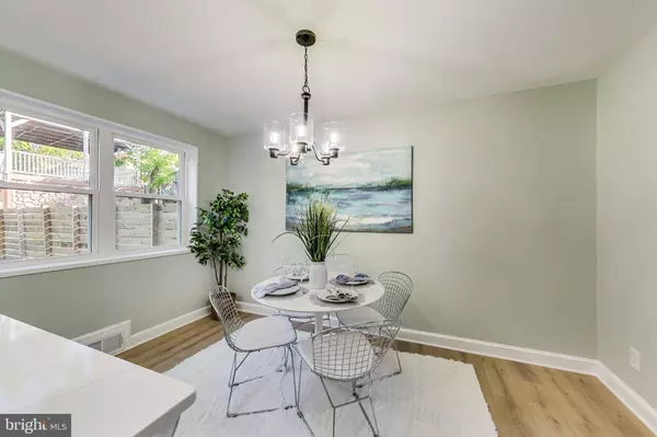 502 CHESAPEAKE ST SE, Washington, DC 20032