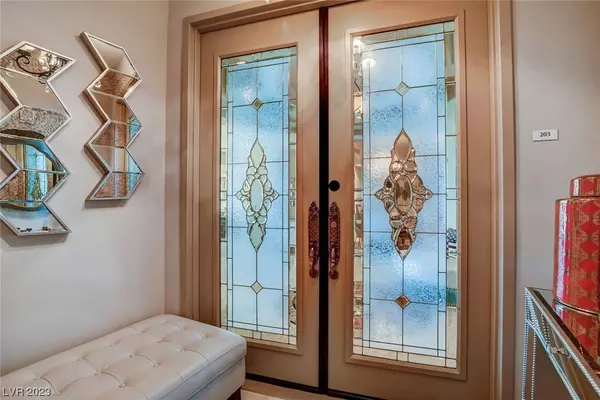 9103 Alta Drive #203, Las Vegas, NV 89145