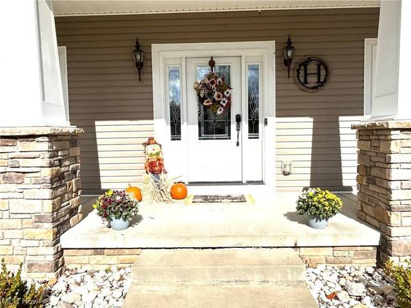 57450 Ohio Riverview RD, Shadyside, OH 43947