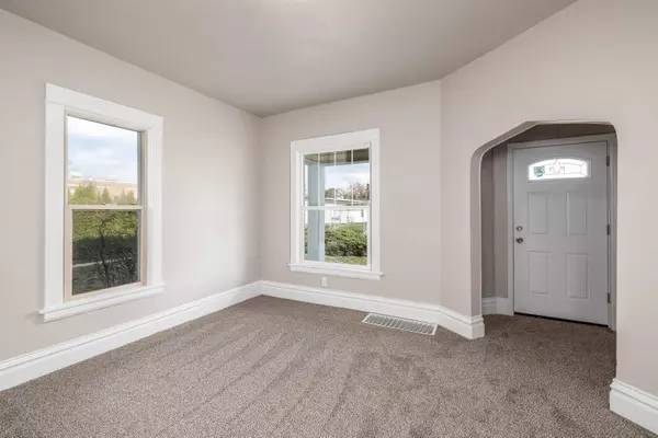 4921 N Lacey St, Spokane, WA 99217